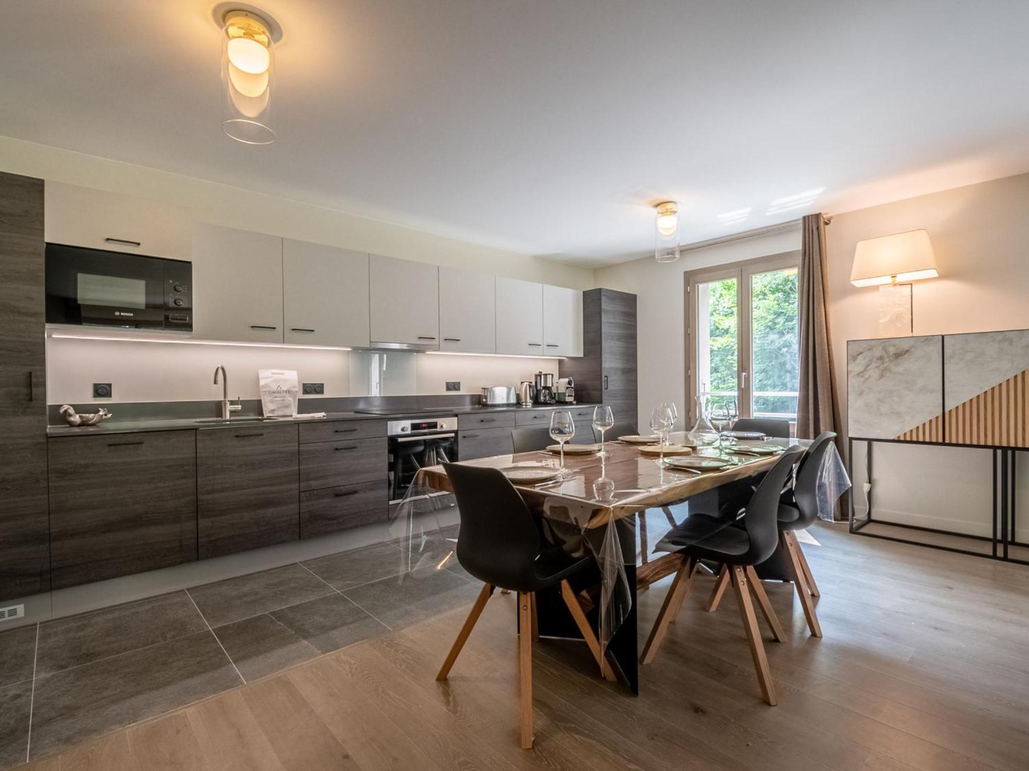 Moderne Avec Sauna, Balcon Et Parking A - Fr-1-343-246
